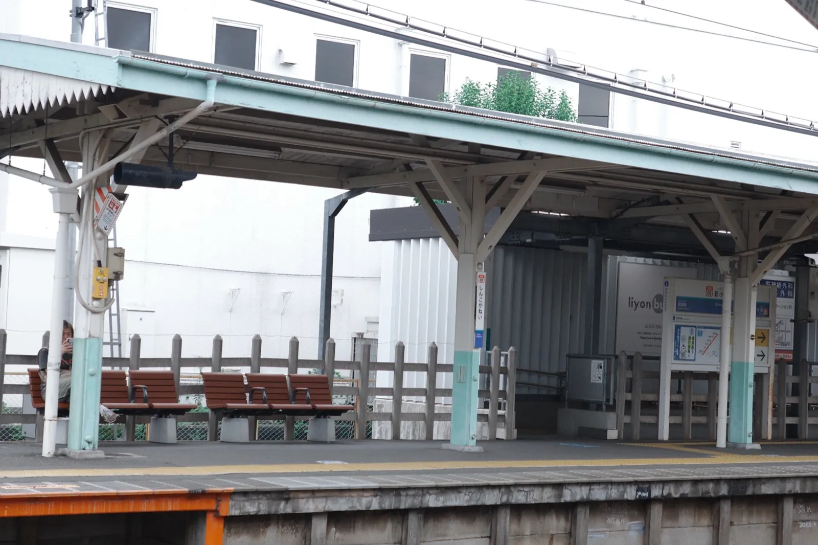 西武多摩川線 新小金井駅のホーム